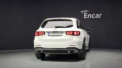 2022 Mercedes-Benz GLC-Class GLC300 4MATIC — фото 4