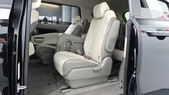 2023 Kia Carnival Diesel 11-Seater Prestige — фото 11