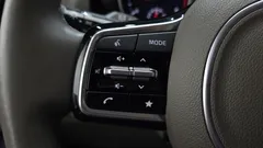 2023 Kia Carnival Diesel 11-Seater Prestige — фото 18