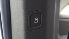 2023 Kia Carnival Diesel 11-Seater Prestige — фото 20
