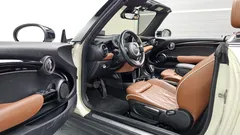 2022 Mini Cooper Convertible Classic — фото 10