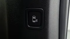 2023 Kia Carnival Diesel 9-Seater Signature — фото 17