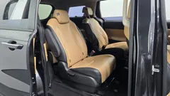 2023 Kia Carnival Diesel 9-Seater Prestige — фото 15