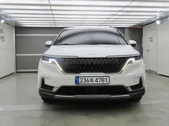 2023 Kia Carnival Diesel 9-Seater Noblesse — фото 2