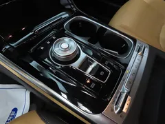 2023 Kia Carnival Diesel 9-Seater Noblesse — фото 15