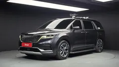 2022 Kia Carnival Diesel 9-Seater Prestige — фото 11