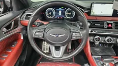 2023 Genesis G70 Gasoline 2.0T 4WD — фото 13