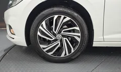 2021 Volkswagen Jetta 1.4 TSI Premium — фото 5