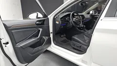 2021 Volkswagen Jetta 1.4 TSI Premium — фото 10