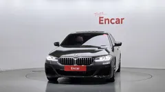 2022 BMW 5-Series 520i M Sport — фото 3
