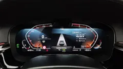 2022 BMW 5-Series 520i M Sport — фото 8