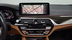2022 BMW 5-Series 520i M Sport — фото 12