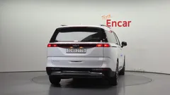 2023 Kia Carnival Gasoline 9-Seater Signature — фото 4