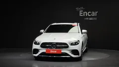 2022 Mercedes-Benz E-Class E220d 4MATIC AMG Line — фото 3