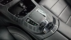 2022 Mercedes-Benz E-Class E220d 4MATIC AMG Line — фото 17