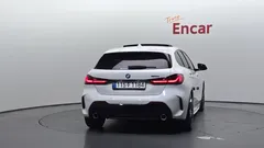 2022 BMW 1-Series 120i M Sports — фото 4