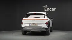 2023 Hyundai Kona Premium — фото 4