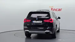 2022 BMW X3 xDrive 20i — фото 4