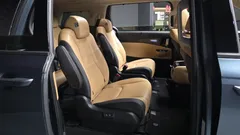 2023 Kia Carnival Diesel 9-Seater Signature — фото 12