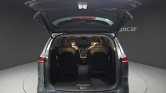 2023 Kia Carnival Diesel 9-Seater Signature — фото 20