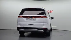 2023 Kia Carnival Diesel 9-Seater Prestige — фото 4