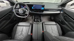 2024 BMW 5-Series 520i — фото 7