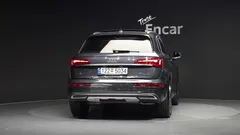 2022 Audi Q5 45 TFSI Quattro — фото 4