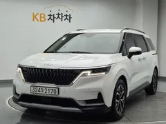 2023 Kia Carnival Gasoline 9-Seater Prestige — фото 1
