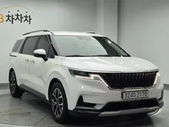 2023 Kia Carnival Gasoline 9-Seater Prestige — фото 4