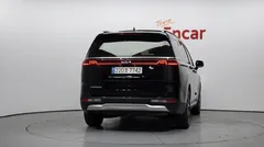 2023 Kia Carnival Gasoline 9-Seater Signature, чёрный — фото 4
