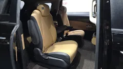 2023 Kia Carnival Diesel 9-Seater Prestige — фото 12