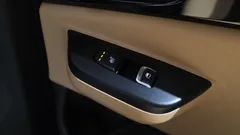 2023 Kia Carnival Diesel 9-Seater Prestige — фото 18