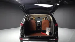 2023 Kia Carnival Diesel 9-Seater Prestige — фото 20