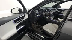 2023 Mercedes-Benz C-Class C300 4MATIC AMG Line — фото 10
