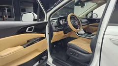 2023 Kia Carnival Diesel 9-Seater Noblesse — фото 10