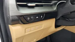 2023 Kia Carnival Diesel 9-Seater Noblesse — фото 17