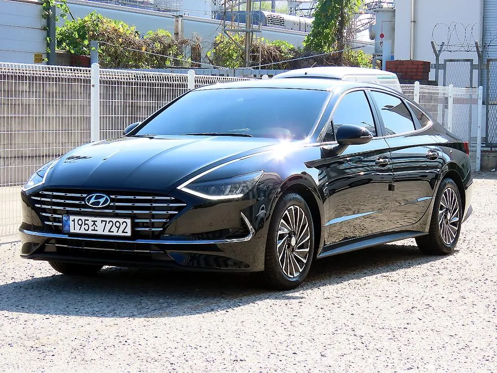 2023 Hyundai Sonata Premium Plus
