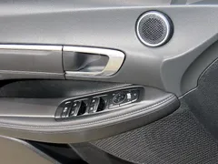 2023 Hyundai Sonata Premium Plus — фото 15