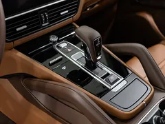 2023 Porsche Cayenne 3.0 E-HYBRID PLATINUM EDITION — фото 9