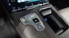 2023 Hyundai Grandeur 3.0 LPi Rent Car — фото 9