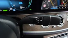 2022 Mercedes-Benz E-Class E300e 4MATIC Exclusive — фото 9