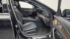 2022 Mercedes-Benz E-Class E300e 4MATIC Exclusive — фото 11