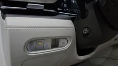 2022 Genesis G90 Gasoline 3.5 Turbo AWD — фото 18