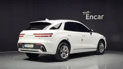 2023 Genesis GV70 2.5T Gasoline AWD — фото 2