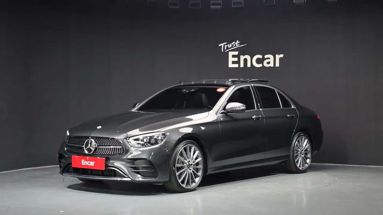 2022 Mercedes-Benz E-Class E350 4MATIC AMG Line