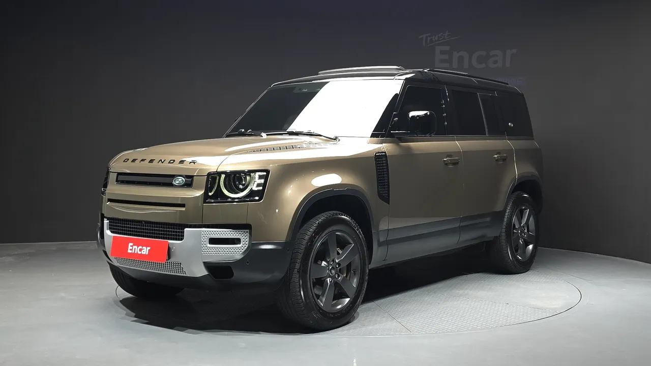 2023 Land Rover Defender 110 D300 HSE