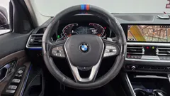 2022 BMW 3-Series 320i Luxury — фото 13