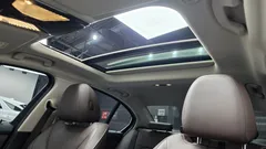2022 BMW 3-Series 320i Luxury — фото 15