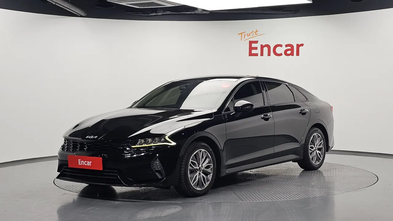 2023 Kia K5 Prestige