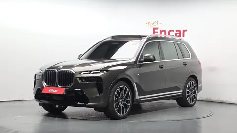 2023 BMW X7 xDrive 40i M Sport 6STR